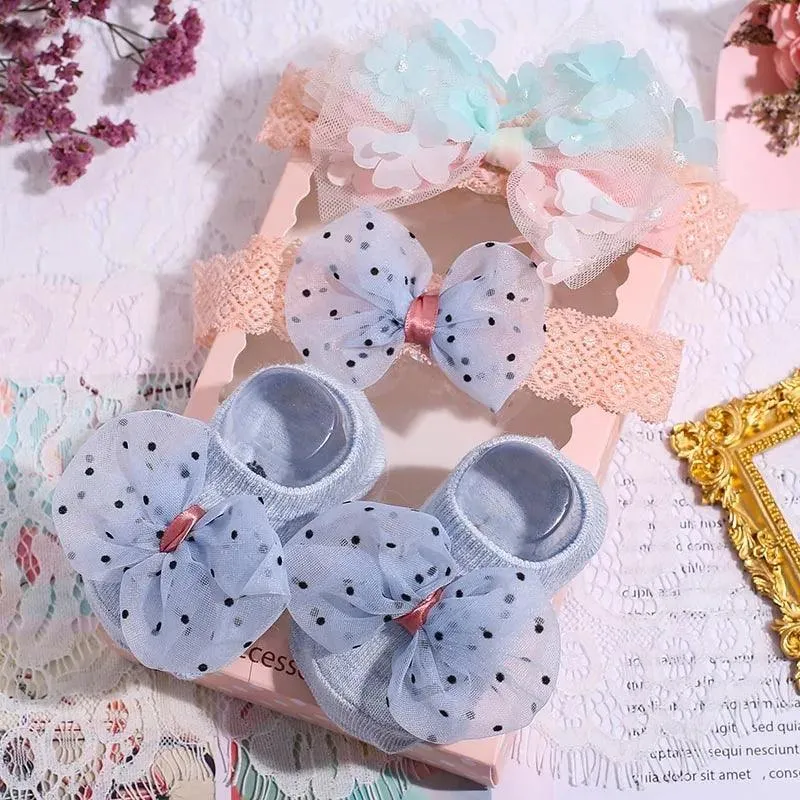 Adorable Polka Dot Bowknot Headband and Lace Flower Socks Ensemble for Stylish Little Ones