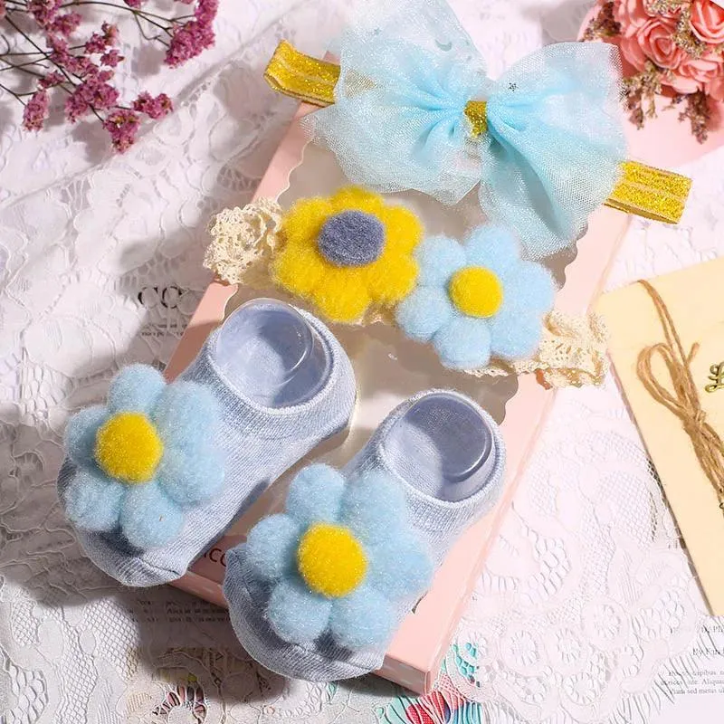 Adorable Polka Dot Bowknot Headband and Lace Flower Socks Ensemble for Stylish Little Ones