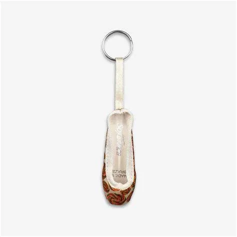 So Danca Pointe Shoe Keychain