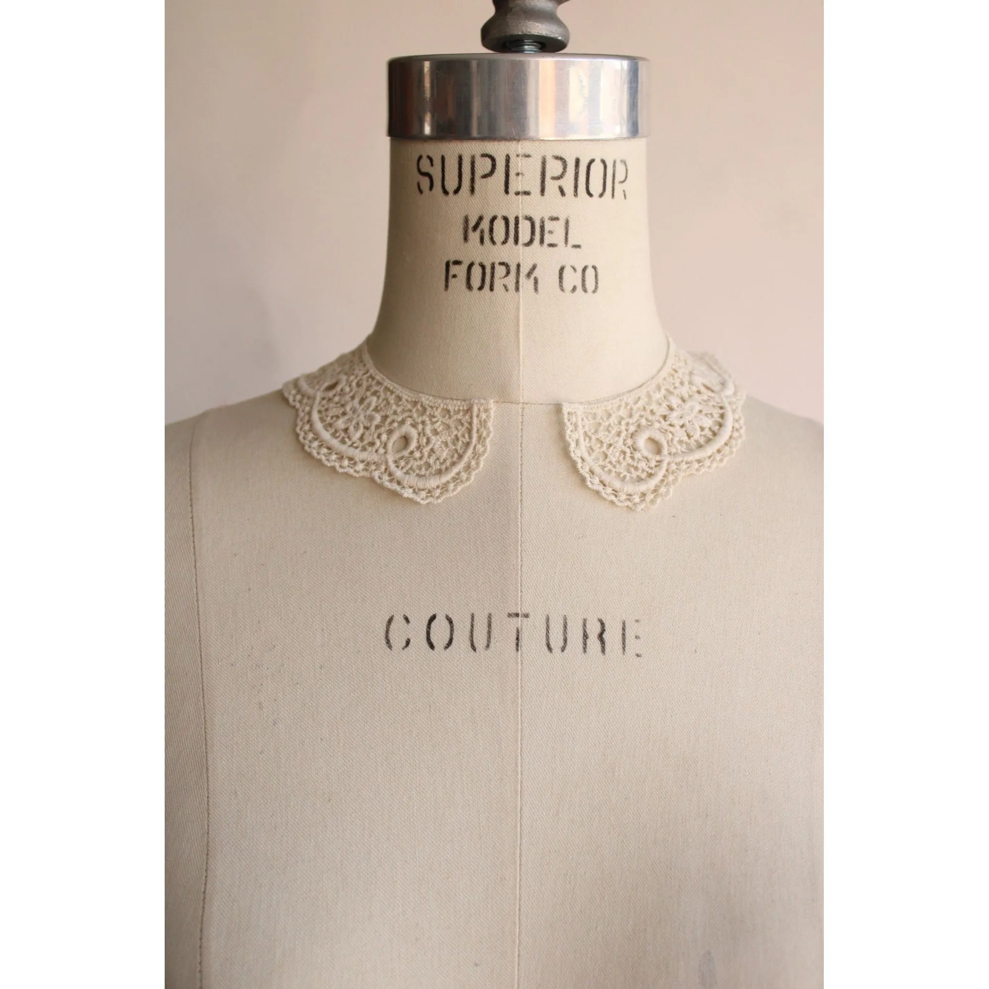 Vintage Ivory Crochet Appliques With Crocheted Flowers