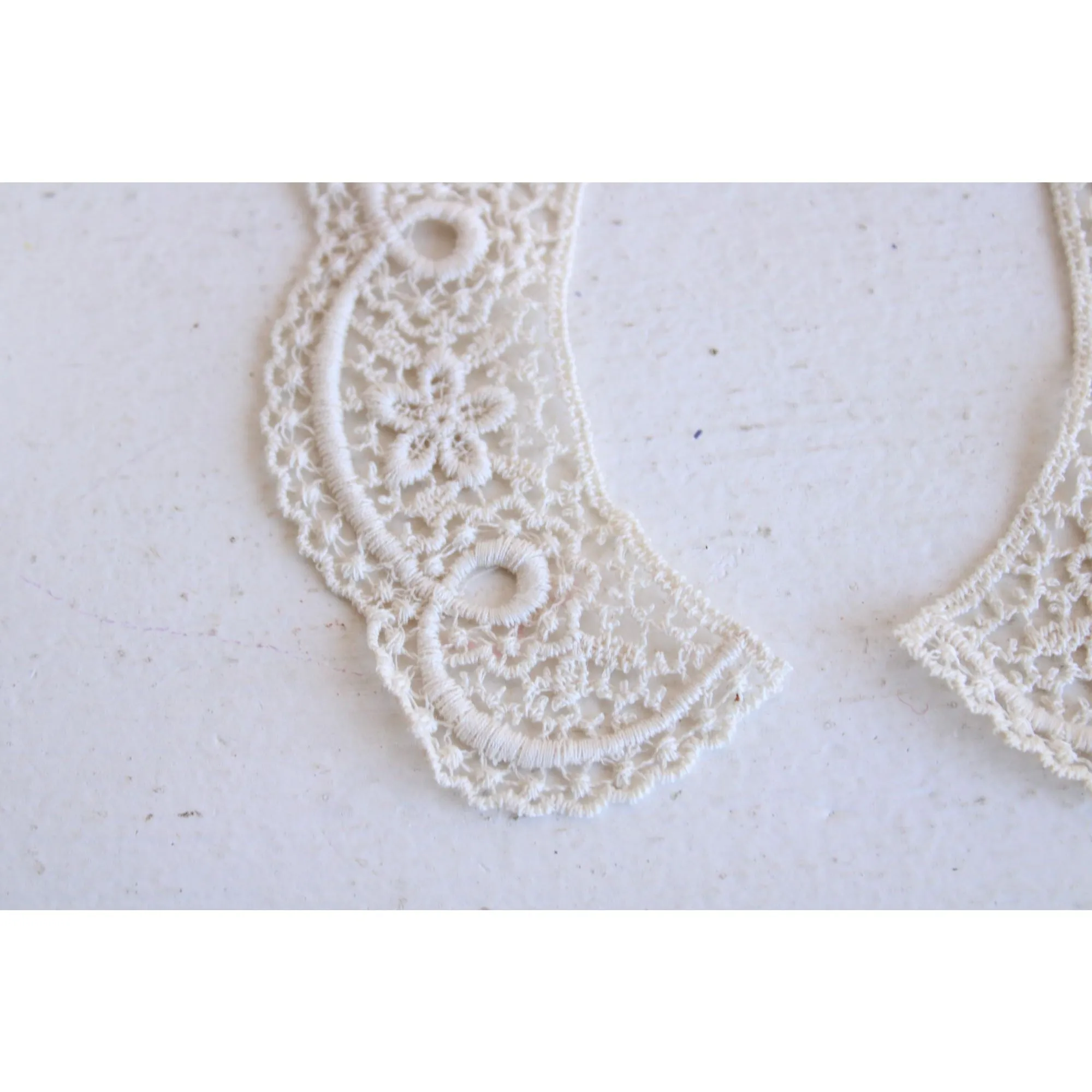 Vintage Ivory Crochet Appliques With Crocheted Flowers