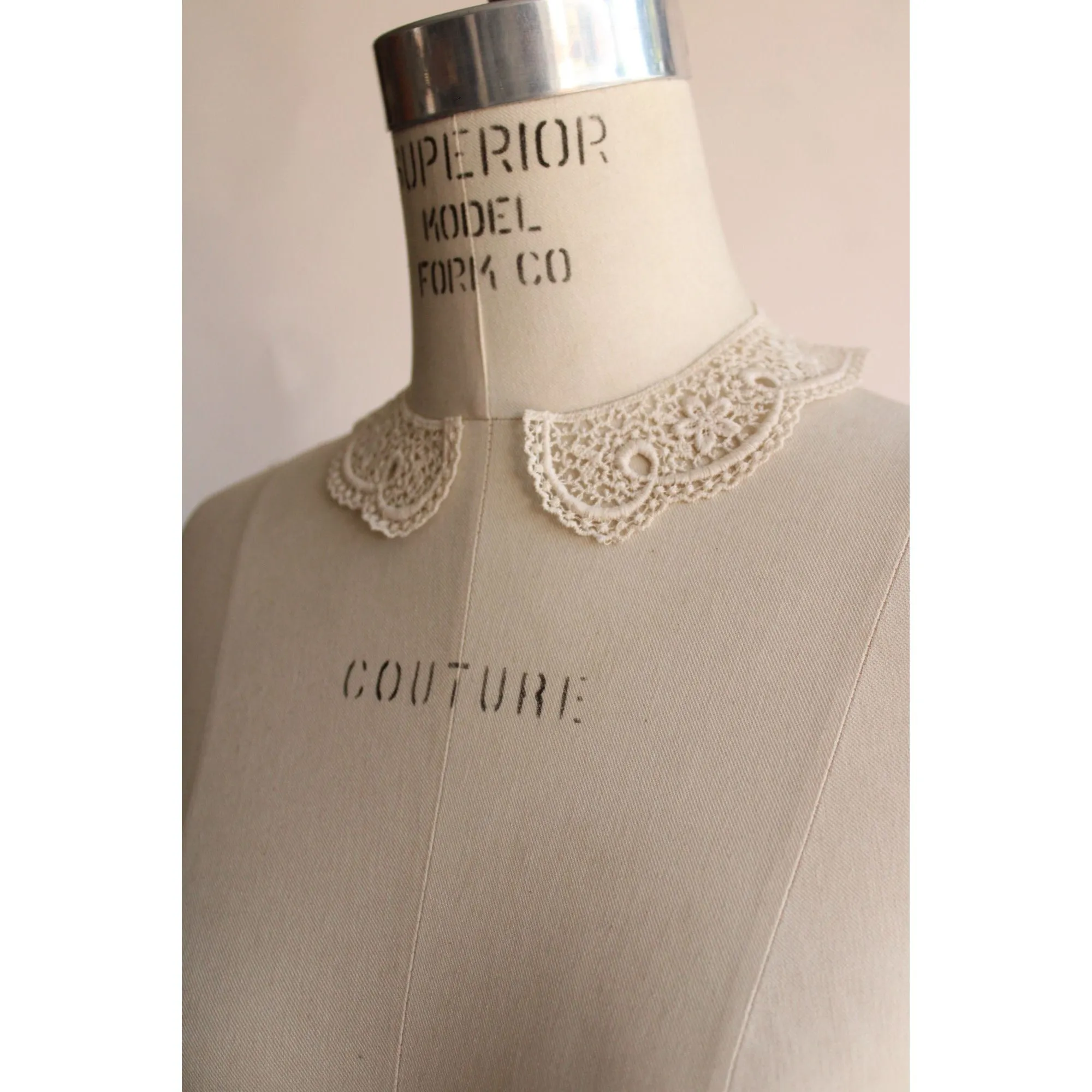 Vintage Ivory Crochet Appliques With Crocheted Flowers