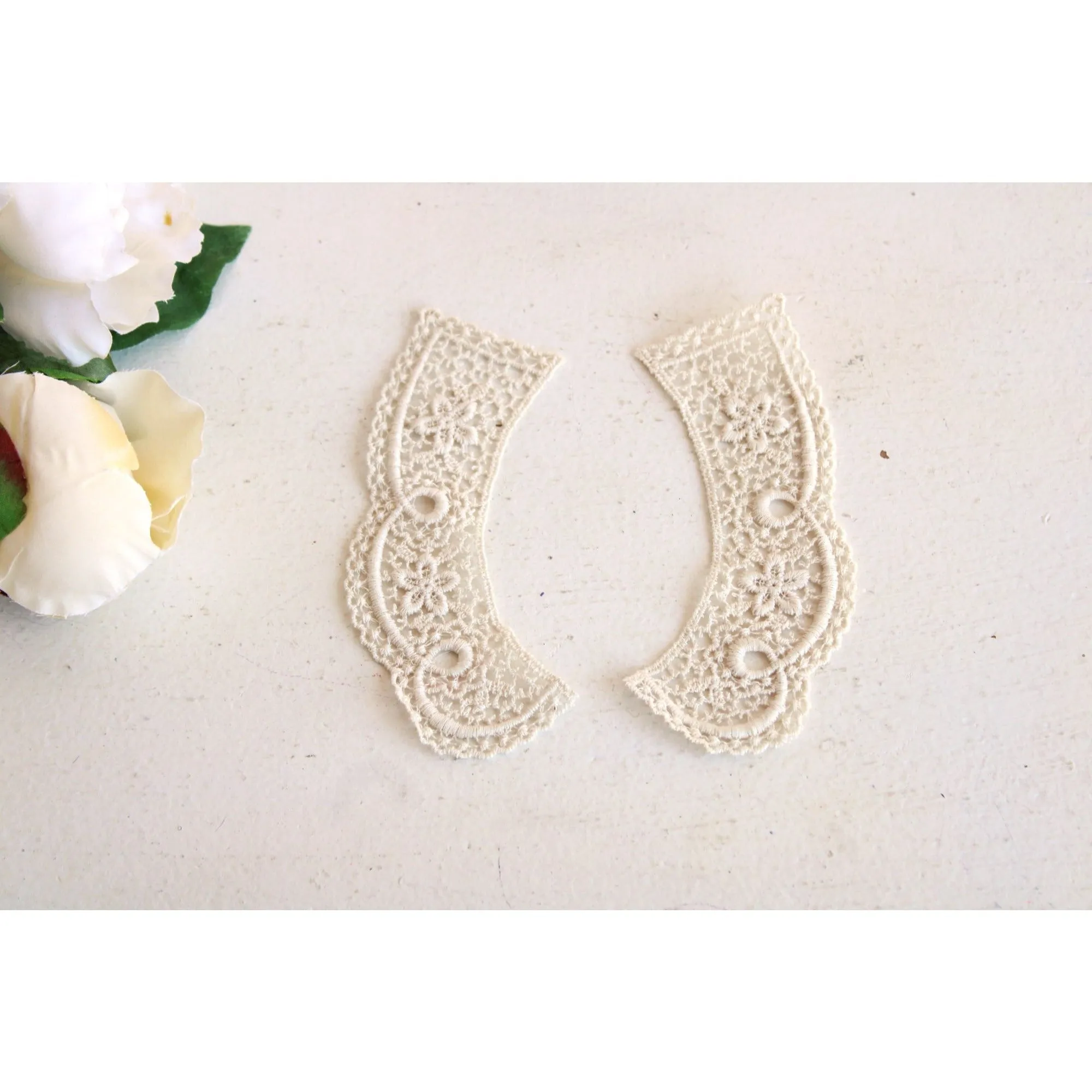 Vintage Ivory Crochet Appliques With Crocheted Flowers