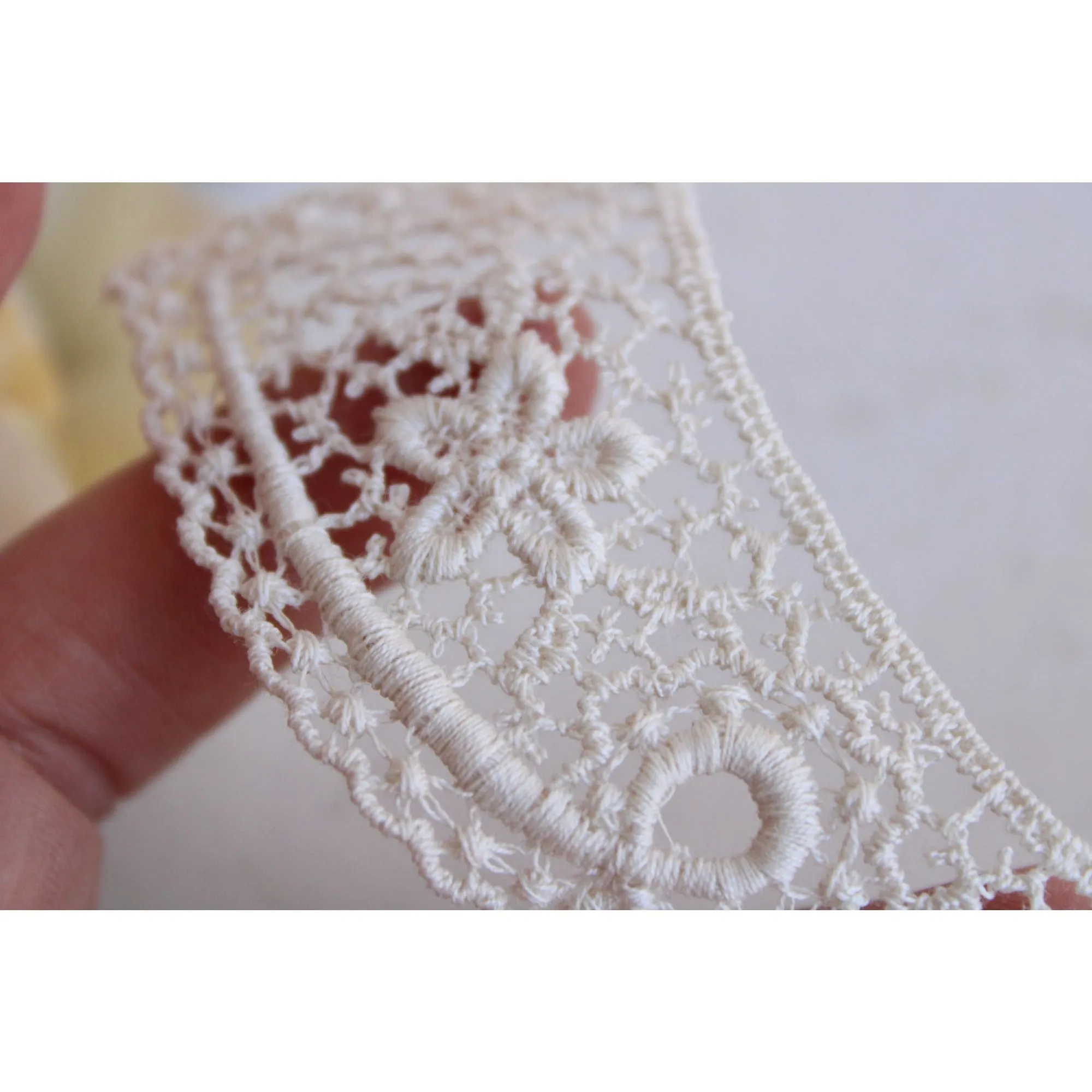 Vintage Ivory Crochet Appliques With Crocheted Flowers