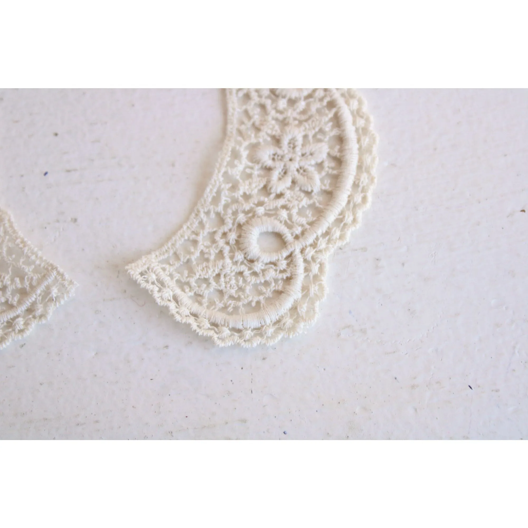 Vintage Ivory Crochet Appliques With Crocheted Flowers