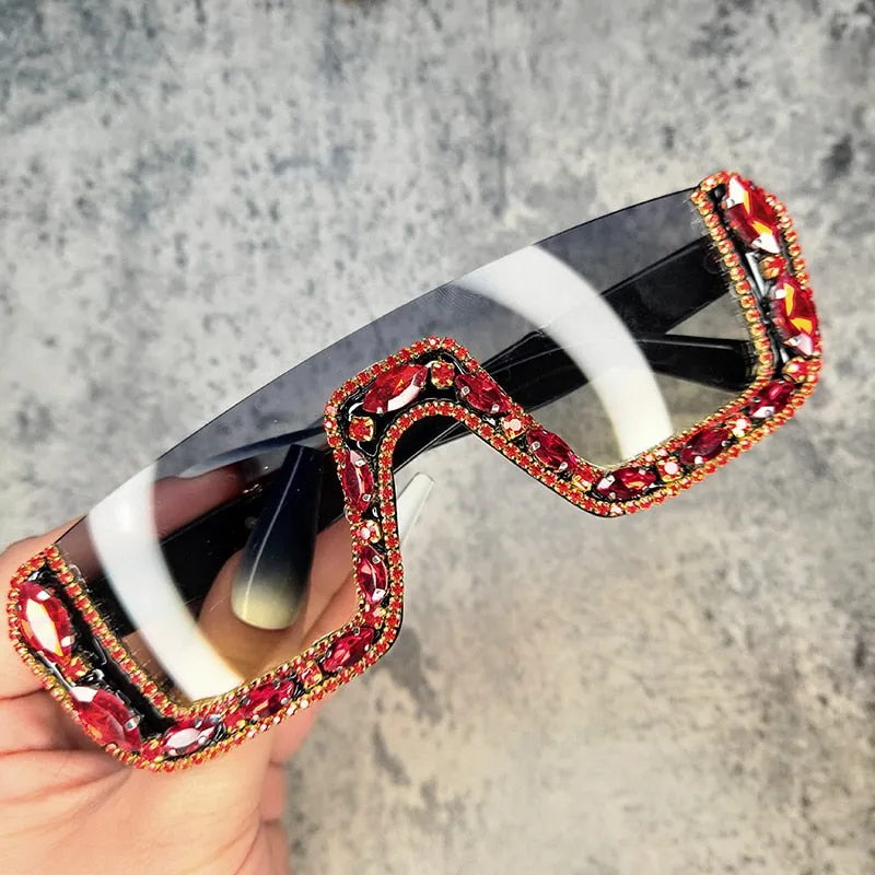 Women's Luxury Diamond Haft Frame Vintage One-piece Sunglasses